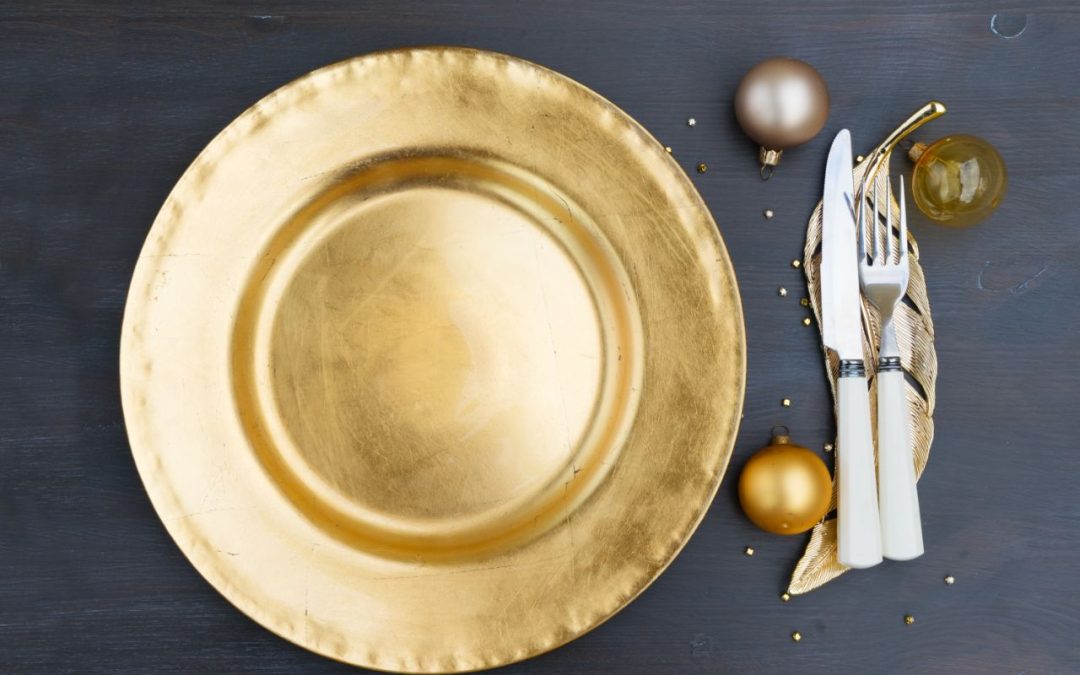 Assiette dorée : pour une ambiance festive